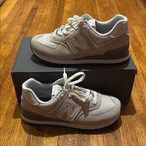 New Balance 574 Core Womens Grey White US 8